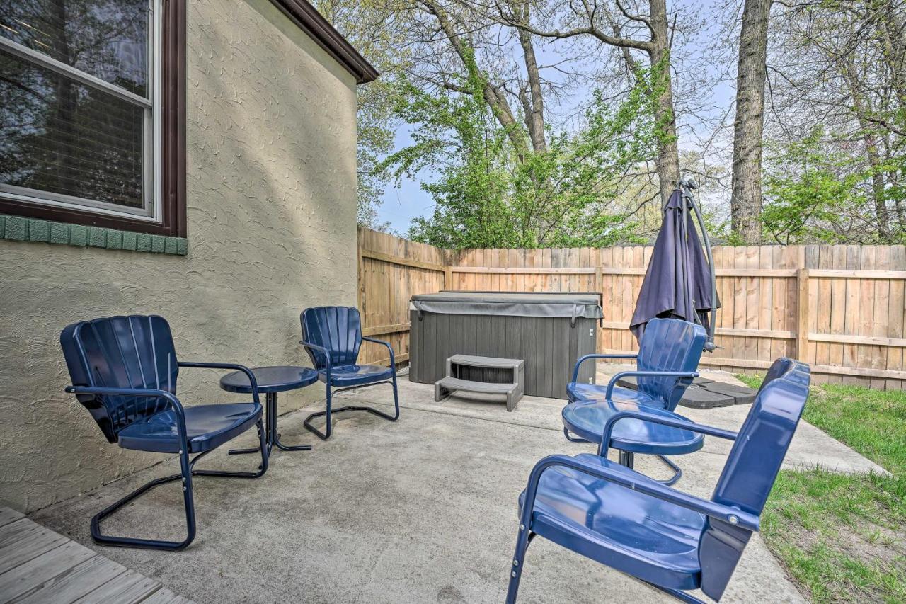 Benton Harbor Gracie Cottage With Hot Tub And Yard! Εξωτερικό φωτογραφία